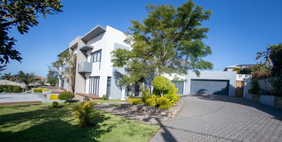 To Let 5 Bedroom Property for Rent in Nahoon Beach Eastern Cape